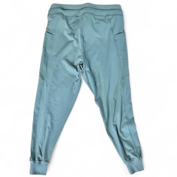 Activewear bundle: top and bottom small - Picture 6 of 6